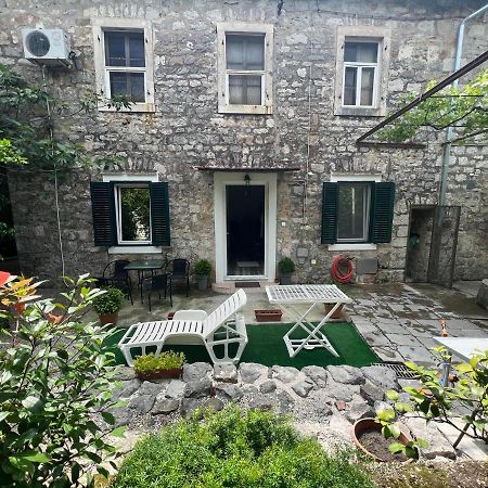 Apartment Marteli Tivat Exterior foto